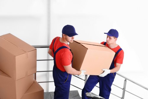 Removal van service for homes and flats in Marylebone